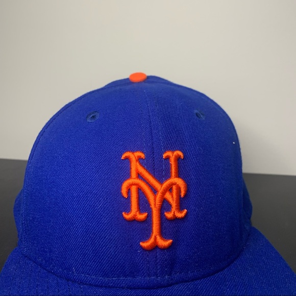 New York Yankees Fitted hat - Picture 2 of 5